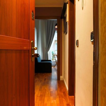 Porta Nuova Moscova: Cozy Apartment Near Duomo! ミラノ エクステリア 写真