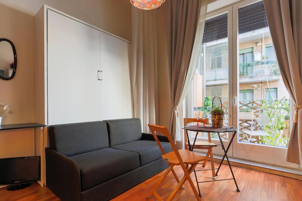 Porta Nuova Moscova: Cozy Apartment Near Duomo! ミラノ エクステリア 写真