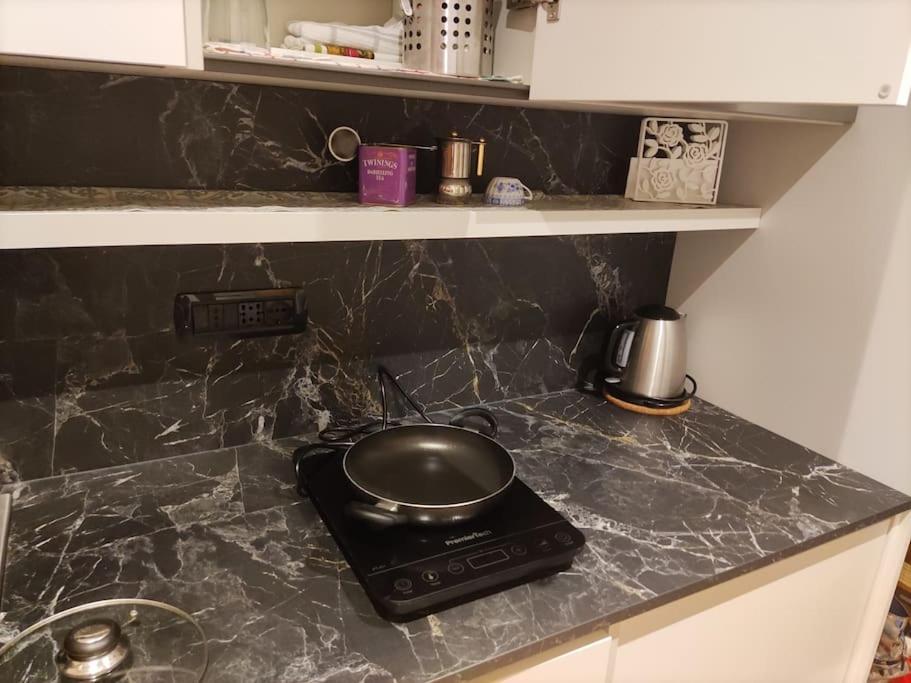 Porta Nuova Moscova: Cozy Apartment Near Duomo! ミラノ エクステリア 写真